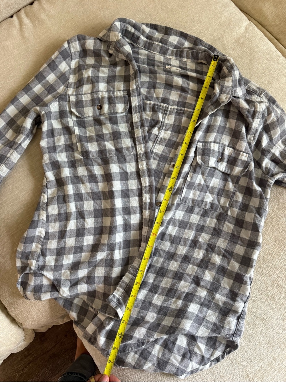 Hollister Women’s Grey and White Plaid Flannel - Picture 5 of 6